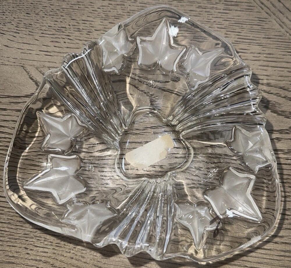 Mikasa Parisian Ivy Leaves Handkerchief Crystal Glass 7x 6" Bowl Germany